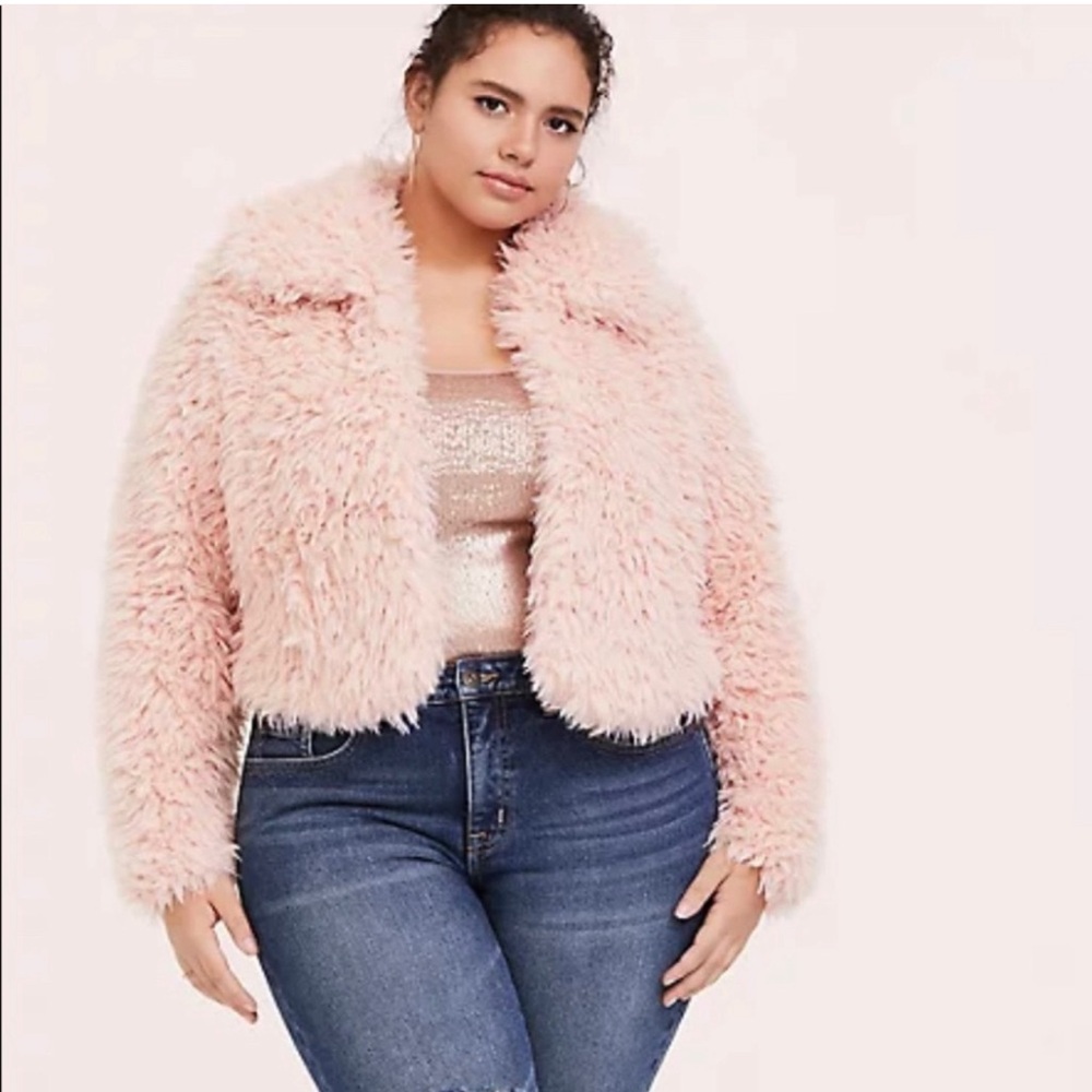 Torrid faux fur cropped coat sz 1 in pale blush!